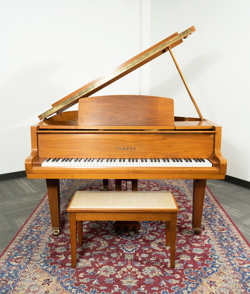 Yamaha 5 3 G1 Grand Piano Oak SN: 1118040