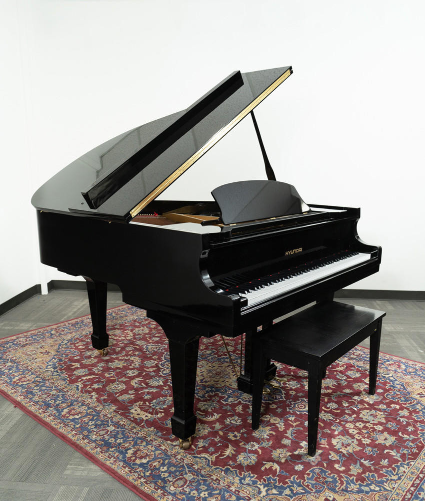 Hyundai 5 1 G80A Grand Piano Polished Ebony SN: 8801364